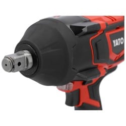 Akumulatorowy klucz udarowy YATO YT-828075 18V 2000Nm BL 1x4Ah walizka