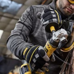 Akumulatorowa szlifierka kątowa DeWALT DCG404NT-XJ 18V XR BL BODY walizka