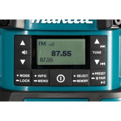 Radio budowlane z lampą i latarką Makita DMR056 LXT 18V XPT 310lm Bluetooth USB BODY