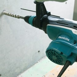 Młot udarowo-obrotowy Makita HR5212C 1510 W 20 J 52 mm SDS-Max AVT walizka