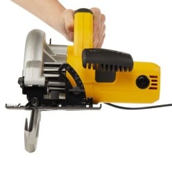 Pilarka tarczowa DeWALT DWE5615-QS 1500W 190mm 30mm, głębokość cięcia 68mm