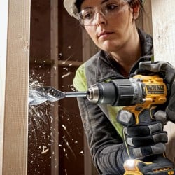 Zestaw elektonarzędzi DeWALT DCK2026P2T-QW 2x5Ah DCD805+DCG405 walizka
