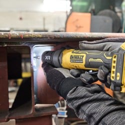 Akumulatorowa szlifierka trzpieniowa prosta DeWALT DCG420N-XJ 18V XR BODY
