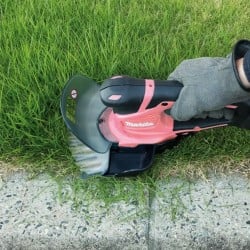Akumulatorowe nożyce 2w1 do trawy i żywopłotu Makita UM600DZP 12V CXT BODY