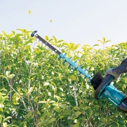 Akumulatorowe nożyce do żywopłotu Makita DUH601Z 18V LXT XPT BL 600mm BODY