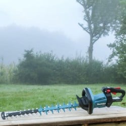 Nożyce elektryczne do żywopłotu 40V MAKITA UH004GZ