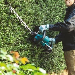 Nożyce akumulatorowe do żywopłotu Makita DUH551PT2 LXT 36V XPT 2x5Ah 550mm