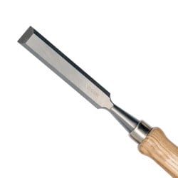 Dłuto stolarskie YATO YT-6247 18 mm 60CrV 58-60 HRC drewniana rękojeść