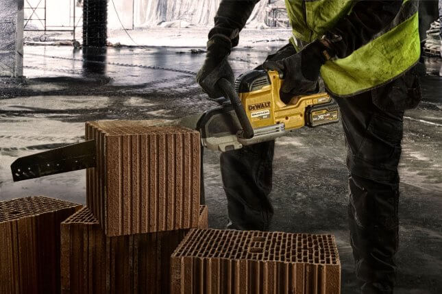 Pilarka Alligator DeWALT DCS397T2-QW