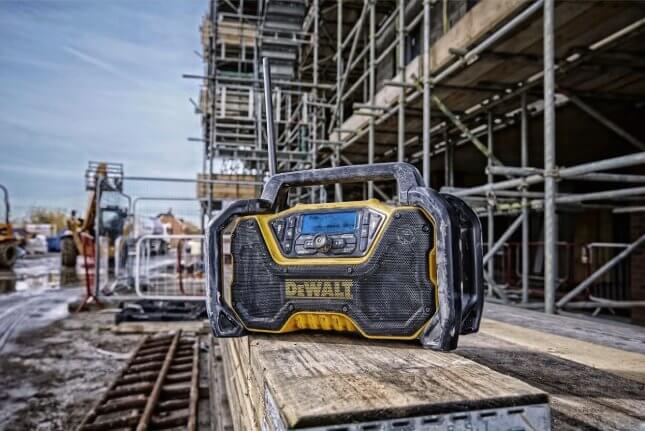 Radio budowlane kompaktowe DeWALT Bluetooth XR