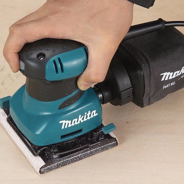 szlifierka do drewna Makita BO4556