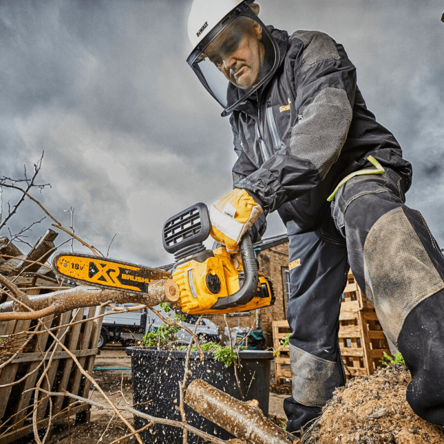 Pilarka łańcuchowa DeWALT DCM565N