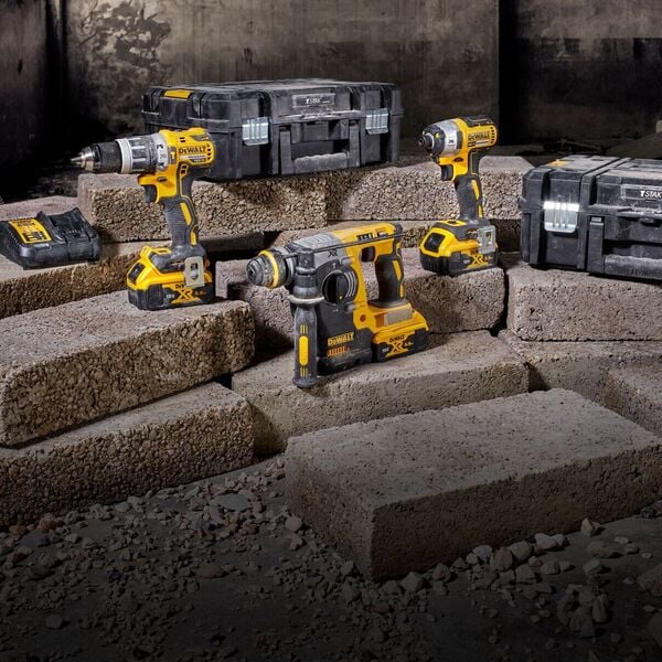 Zestaw elektronarzędzi DeWalt